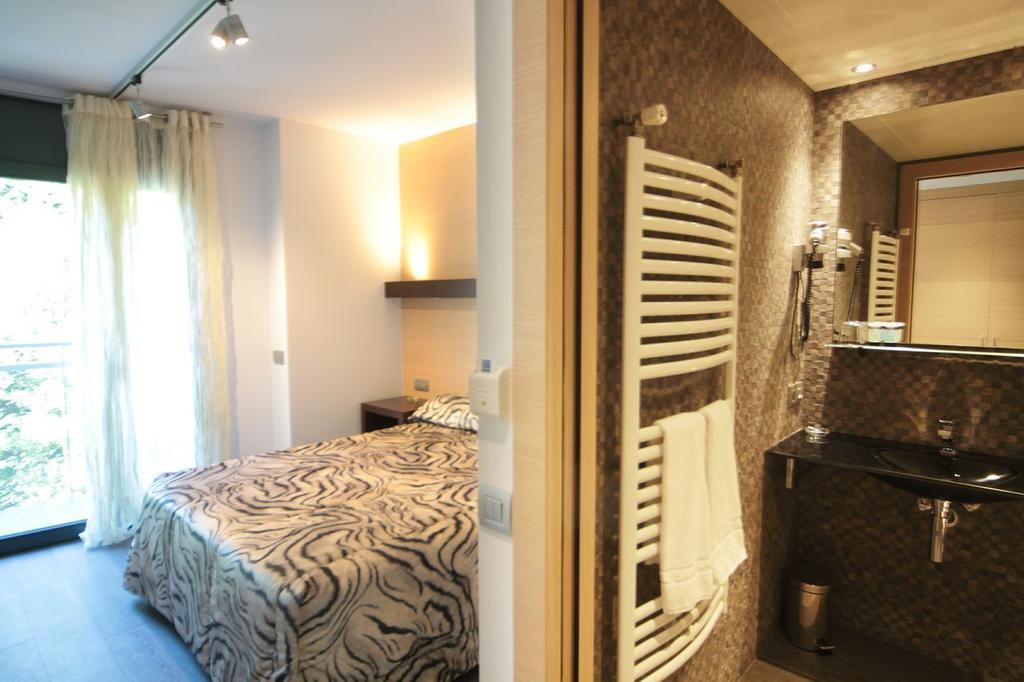 Hotel 9 Sant Antoni Ribes De Freser Habitación foto