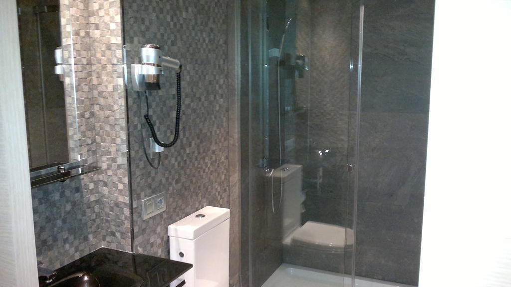 Hotel 9 Sant Antoni Ribes De Freser Habitación foto